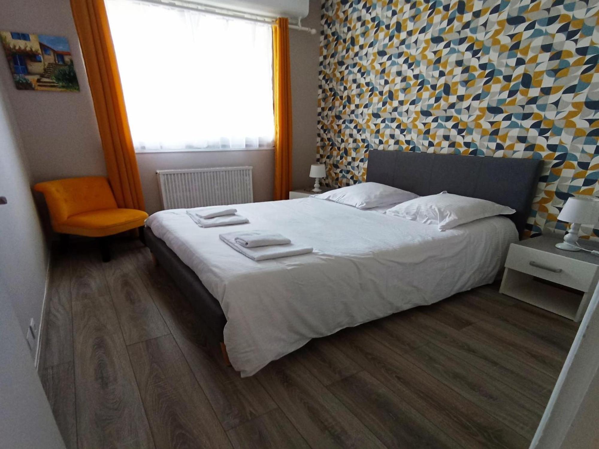 Simplistic Holiday Home In Grandcamp With Garden Zewnętrze zdjęcie